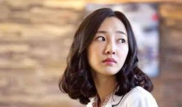 娱乐吃瓜酱封面女生