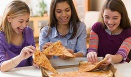 娱乐吃瓜酱放假大学生,娱乐吃瓜酱的欢乐时光